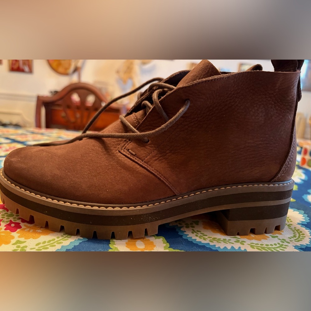 Women’s Timberland Waterproof Dark Brown Suede Leather Chukka Ankle Boots - Picture 2 of 12